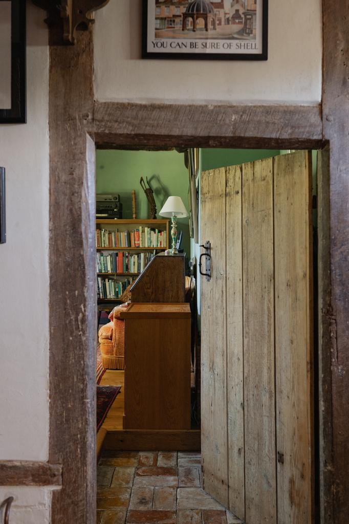 284359 - Temple Bar House, Earsham, Bungay-62.jpg