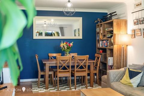 undefined, Grange Gardens, London, N14