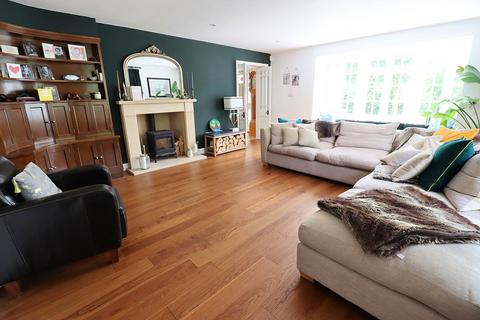 undefined, Forest Hill, Great Bedwyn, SN8 3LP