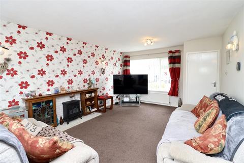 92 Bedale Road, Market Weighton, York, YO43 3DW