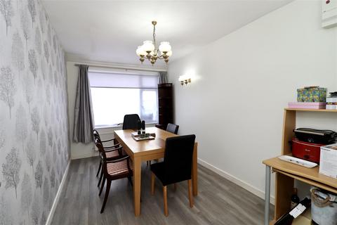 92 Bedale Road, Market Weighton, York, YO43 3DW