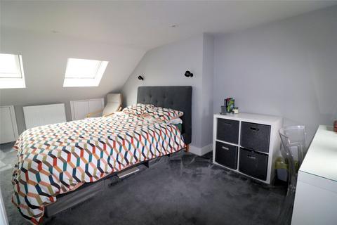 5 Vickers Road, Erith, DA8 1PH