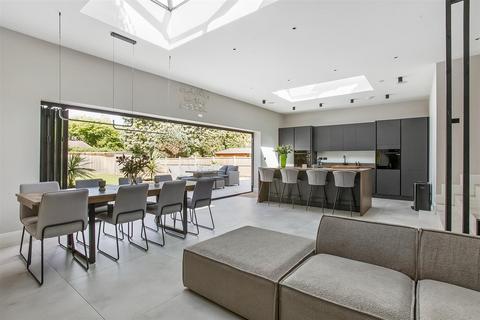 4 bedroom detached house for sale, Church Lane, Coulsdon CR5