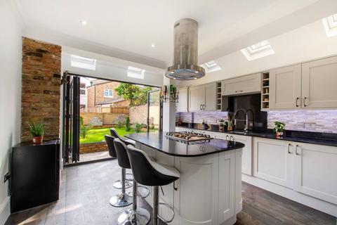 Dalyell Road, Brixton, London, SW9
