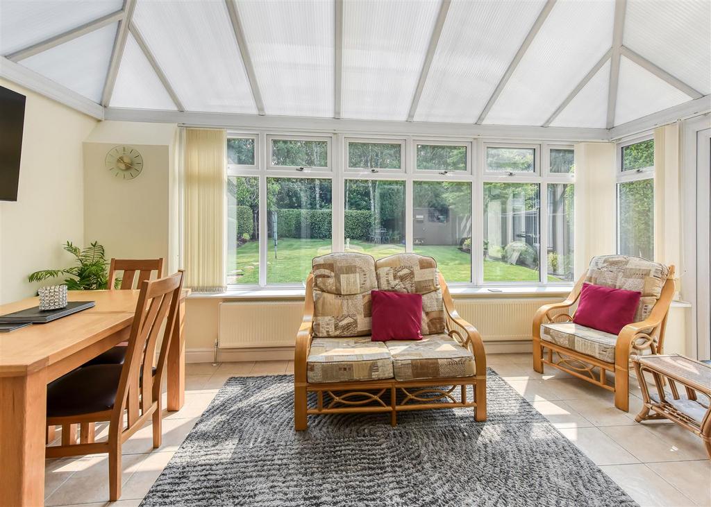 135 Yew Tree Lane-conservatory.jpg