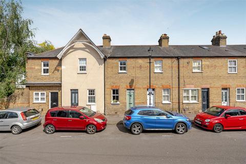 32 Vansittart Road, Windsor, SL4 5BY