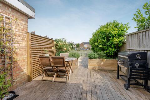32 Vansittart Road, Windsor, SL4 5BY
