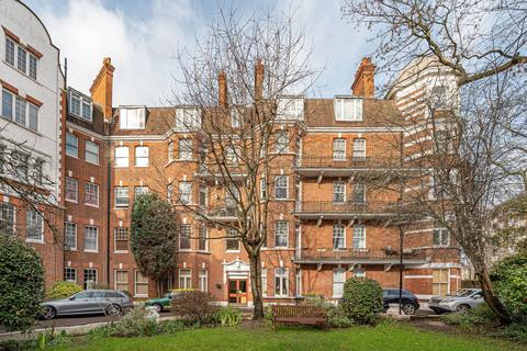 Kings Gardens, South Hampstead, London, NW6