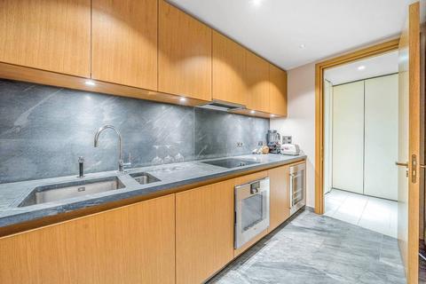 2 bedroom flat for sale, Kensington Road, High Street Kensington, London, W8