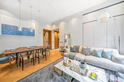 2 bedroom flat for sale, Kensington Road, High Street Kensington, London, W8