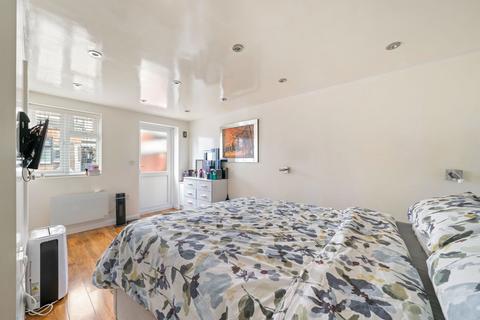 10 Tachbrook Road, Southall, UB2 5JA