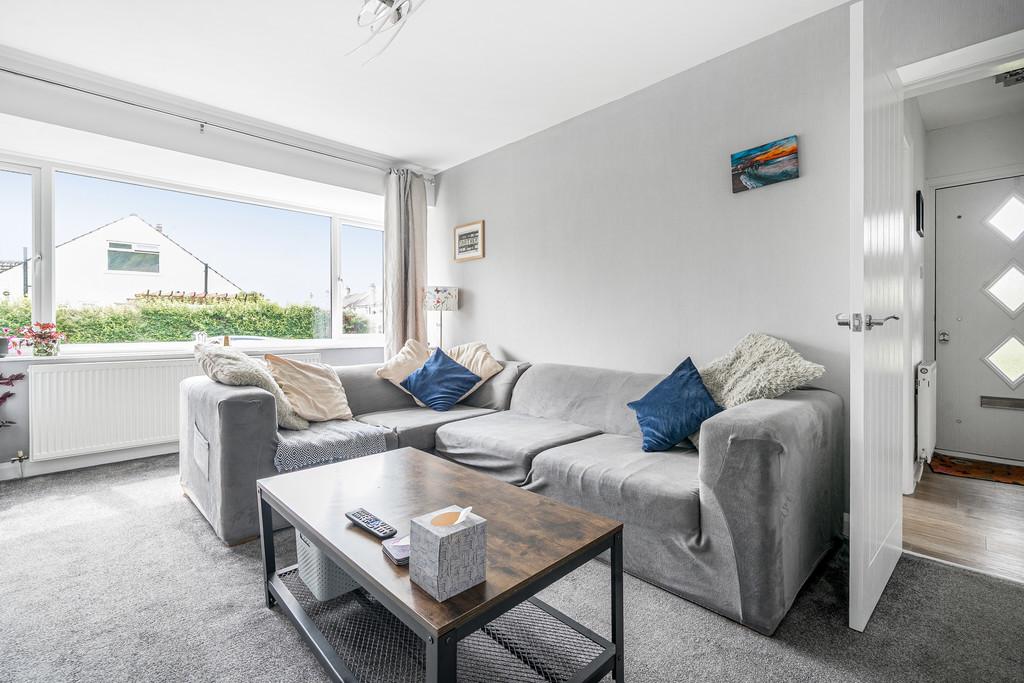 Living Room/Bedroom