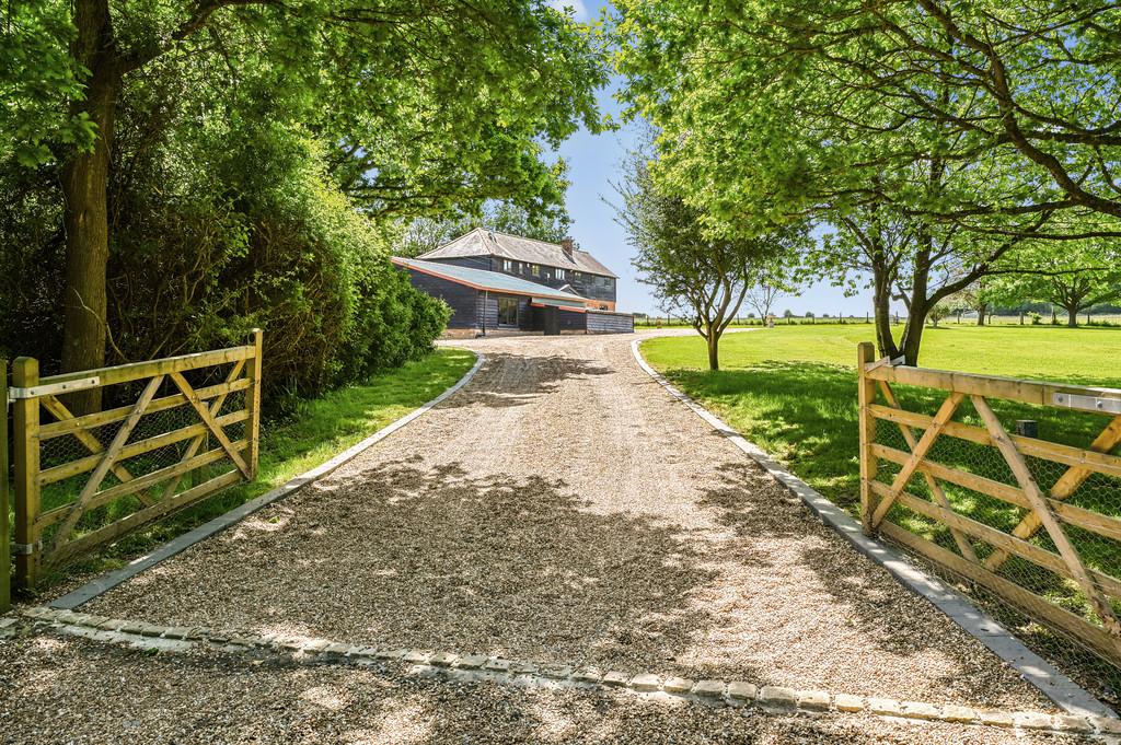 Dinglesden farm, hayes lane, tn31 (75)