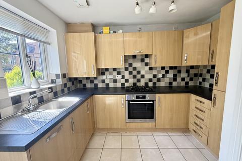3 bedroom mews to rent, Wharf Road, Kilnhurst, Rotherham, S64