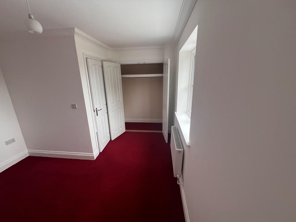 Bedroom 1a