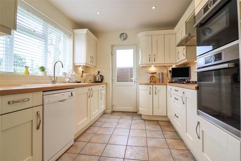 4 bedroom detached house for sale, Frere Avenue, Hampshire GU51