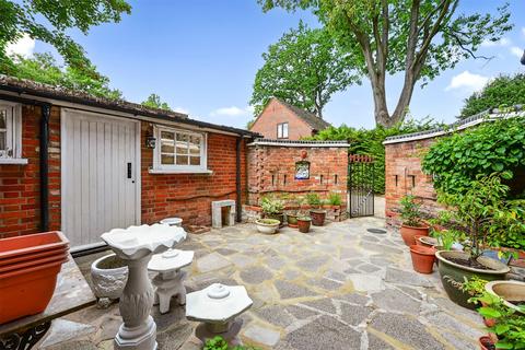 undefined, Stockton Avenue, Hampshire GU51