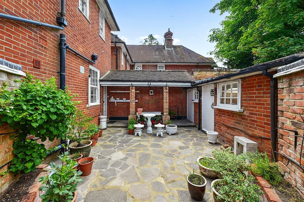 Courtyard Garden