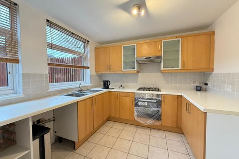 undefined, Chevin Avenue, Leicester