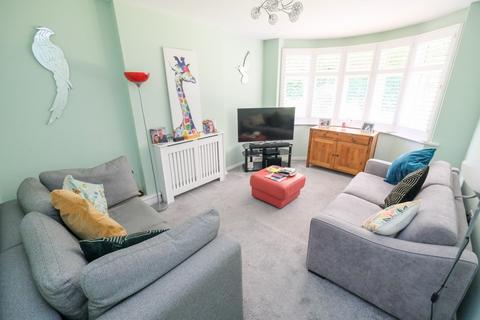 4 bedroom detached house for sale, Court Road, Orpington