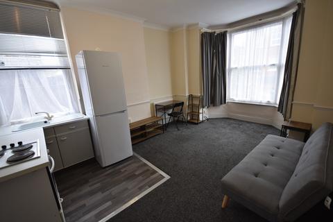 1 bedroom apartment to rent, Haydon Street, Basford