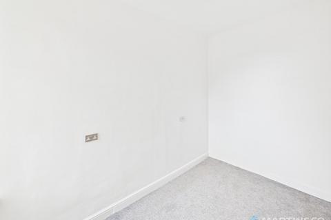 2 bedroom apartment to rent, Lytham Road, Blackpool FY1