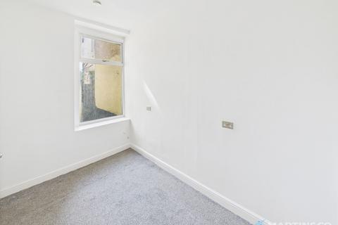 2 bedroom apartment to rent, Lytham Road, Blackpool FY1