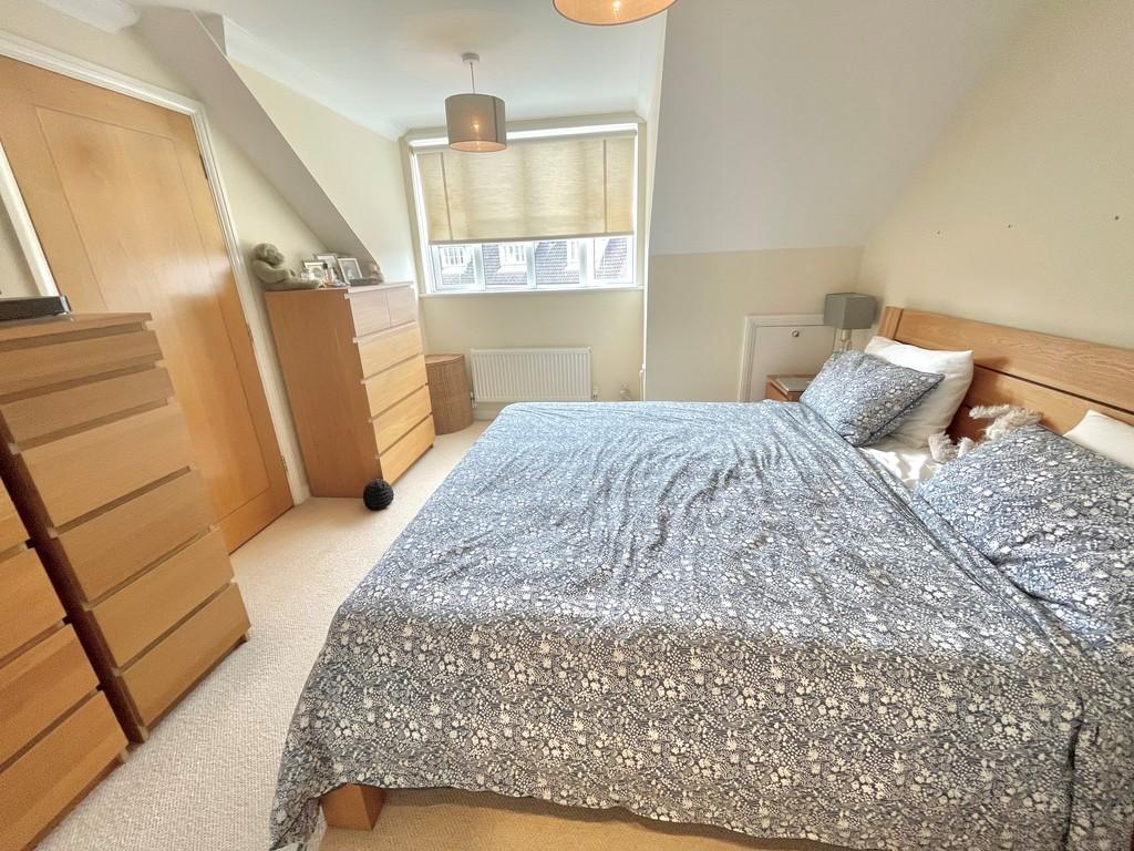 27 The Poplars Bed1 2