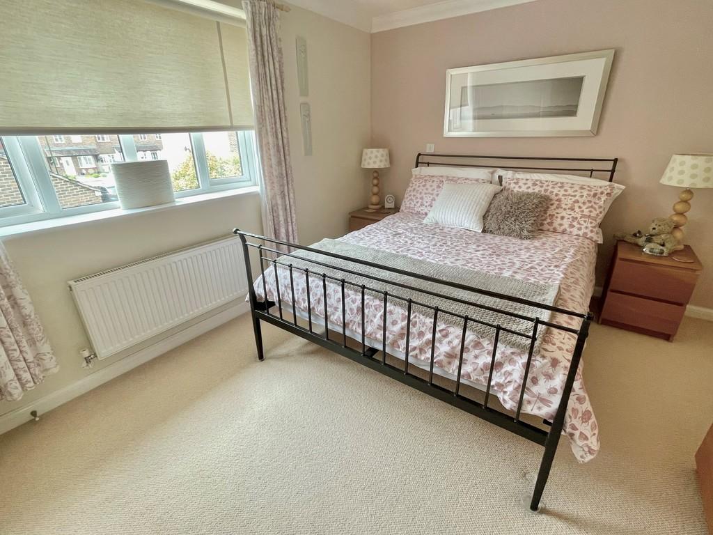 27 The Poplars Bed2 1