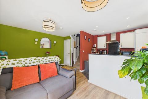 2 Sanders Close, Bristol, BS3 2BG