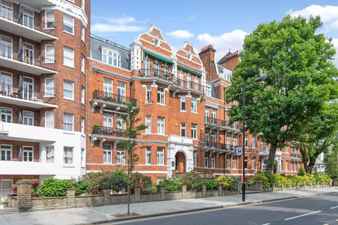 3 bedroom apartment to rent, Neville Court, Abbey Road, St John's Wood, London NW8