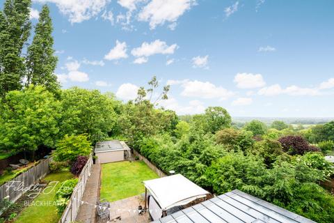 4 bedroom end of terrace house for sale, Shooters Hill, London
