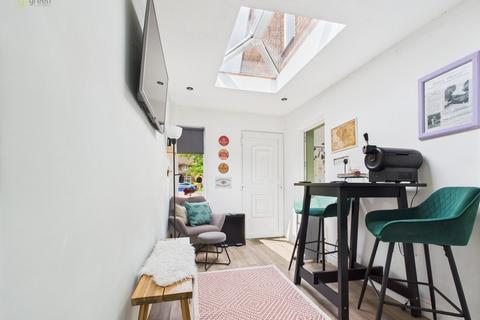 91 Freasley Road, Birmingham, B34 7QH