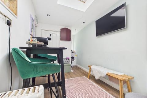 91 Freasley Road, Birmingham, B34 7QH