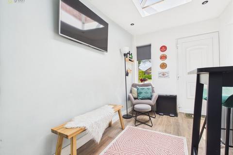 91 Freasley Road, Birmingham, B34 7QH