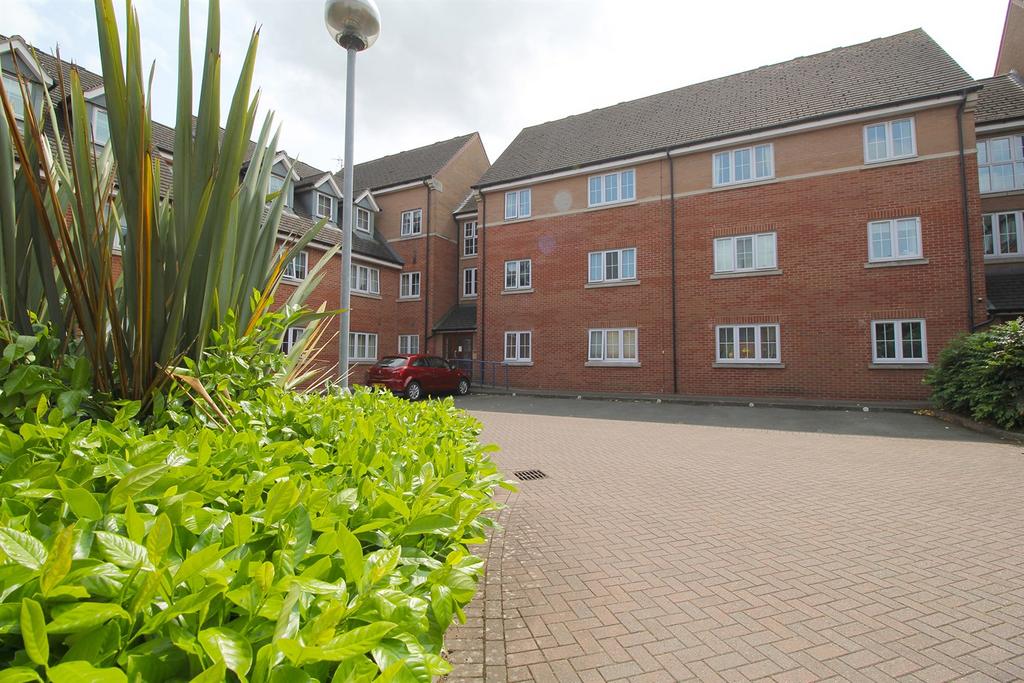 Holland Close