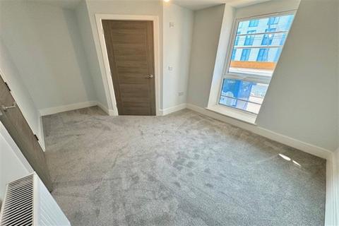 1 bedroom apartment to rent, Canal Walk, Southampton SO14