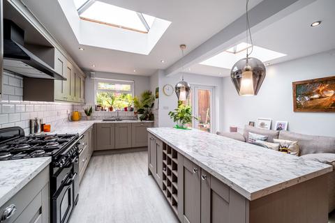 225 Clarence Road, Sutton Coldfield, B74 4LE