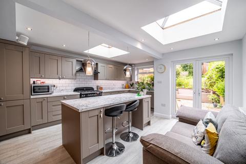 225 Clarence Road, Sutton Coldfield, B74 4LE