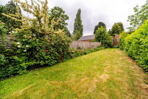225 Clarence Road, Sutton Coldfield, B74 4LE