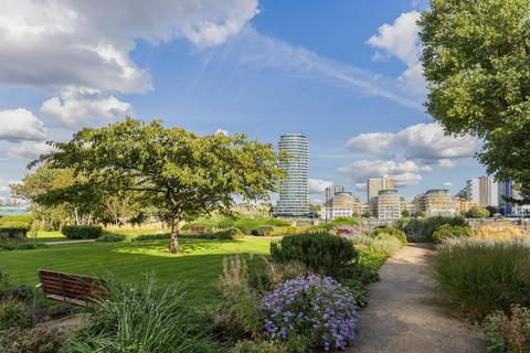 2 bedroom flat for sale, Greensward House, Imperial Crescent, Imperial Wharf, London, SW6