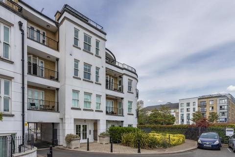 2 bedroom flat for sale, Greensward House, Imperial Crescent, Imperial Wharf, London, SW6