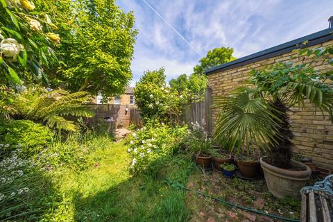 21 Goodrich Road, London, SE22 9EQ