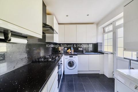 2 bedroom flat for sale, Queens Road, Hendon, London, NW4