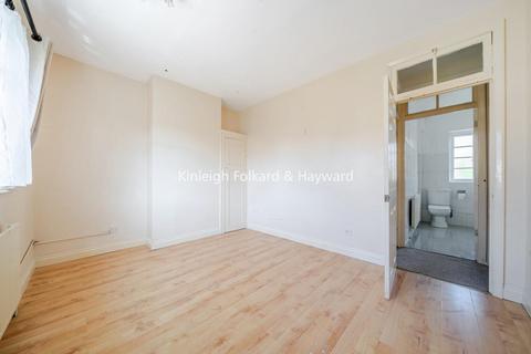 114 Paston Crescent, London, SE12 9EB