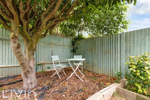 62 Addiscombe Avenue, Croydon, CR0 6LH