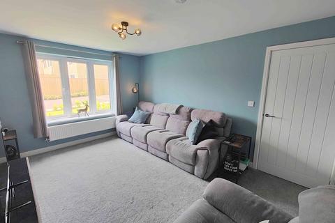 4 bedroom semi-detached house for sale, Willow Lane, Hipperholme HX3