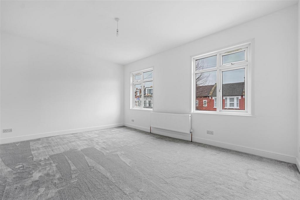 Whittington Road, London