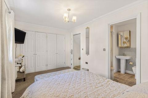 21 Williams Way, Dartford, DA2 7WF
