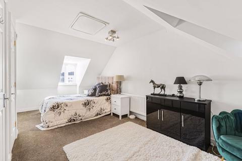 21 Williams Way, Dartford, DA2 7WF